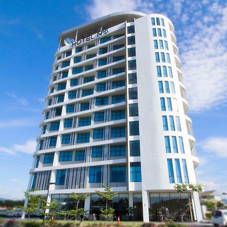 Hotel N°5 Кота-Кинабалу Экстерьер фото